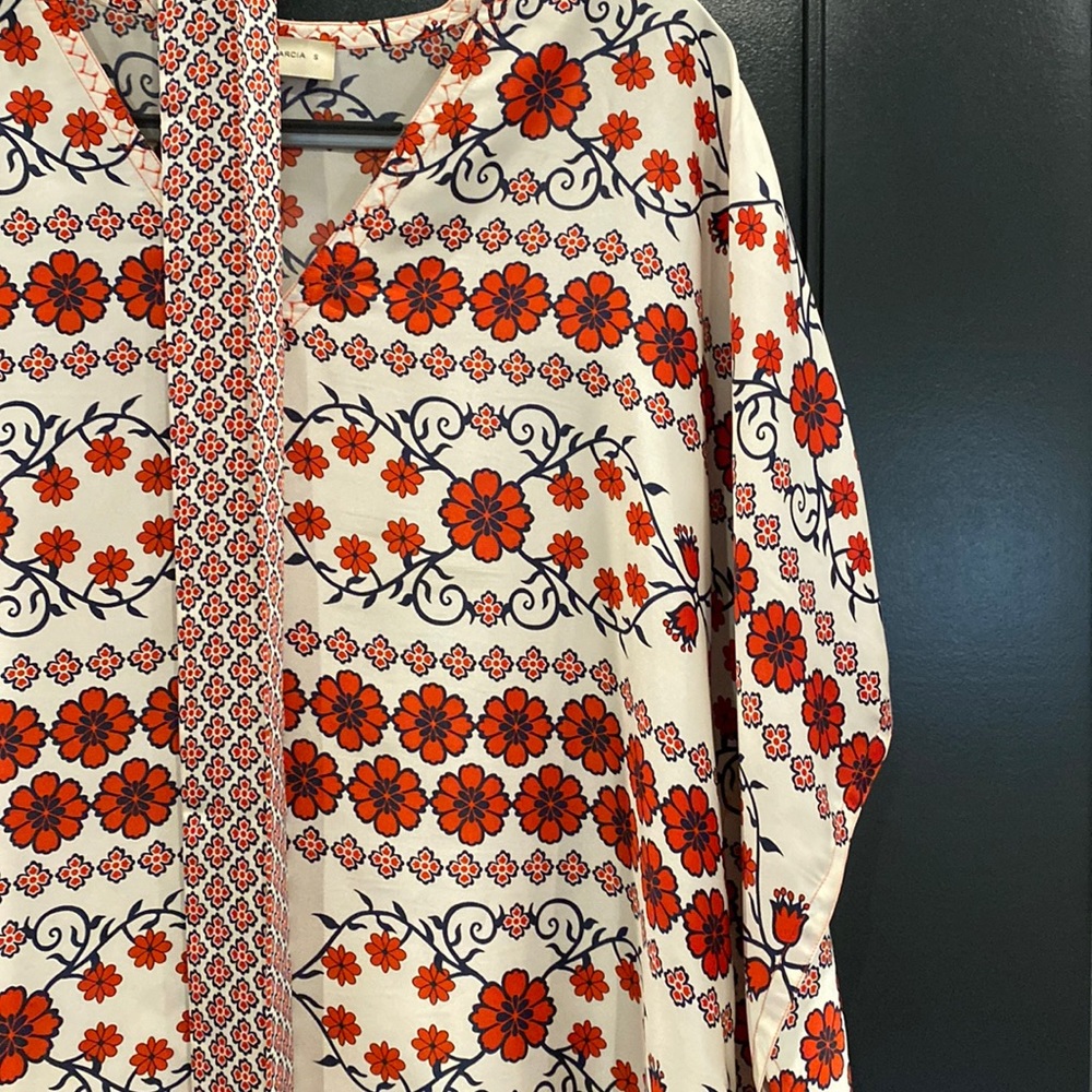 Printed Dress from Purificacion Garcia <Spain)- blue, white, red motifs.